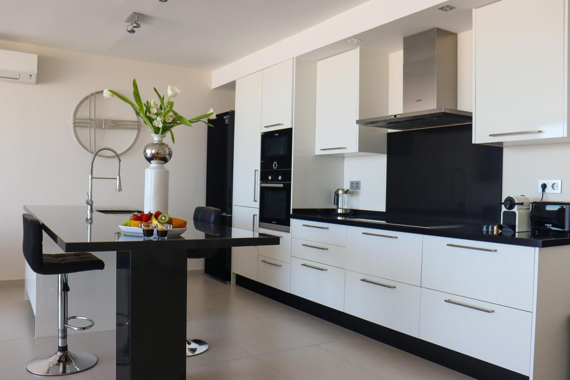 Azure Sky Villa - Panoramic Ocean View, Luxury, San Eugenio Costa Adeje  Kültér fotó