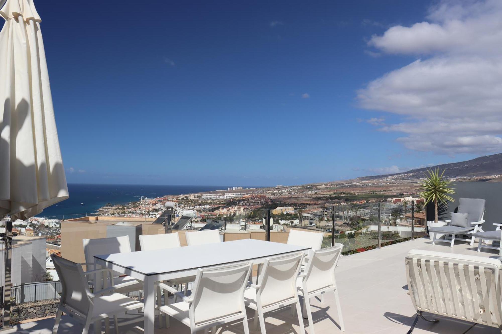 Azure Sky Villa - Panoramic Ocean View, Luxury, San Eugenio Costa Adeje  Kültér fotó